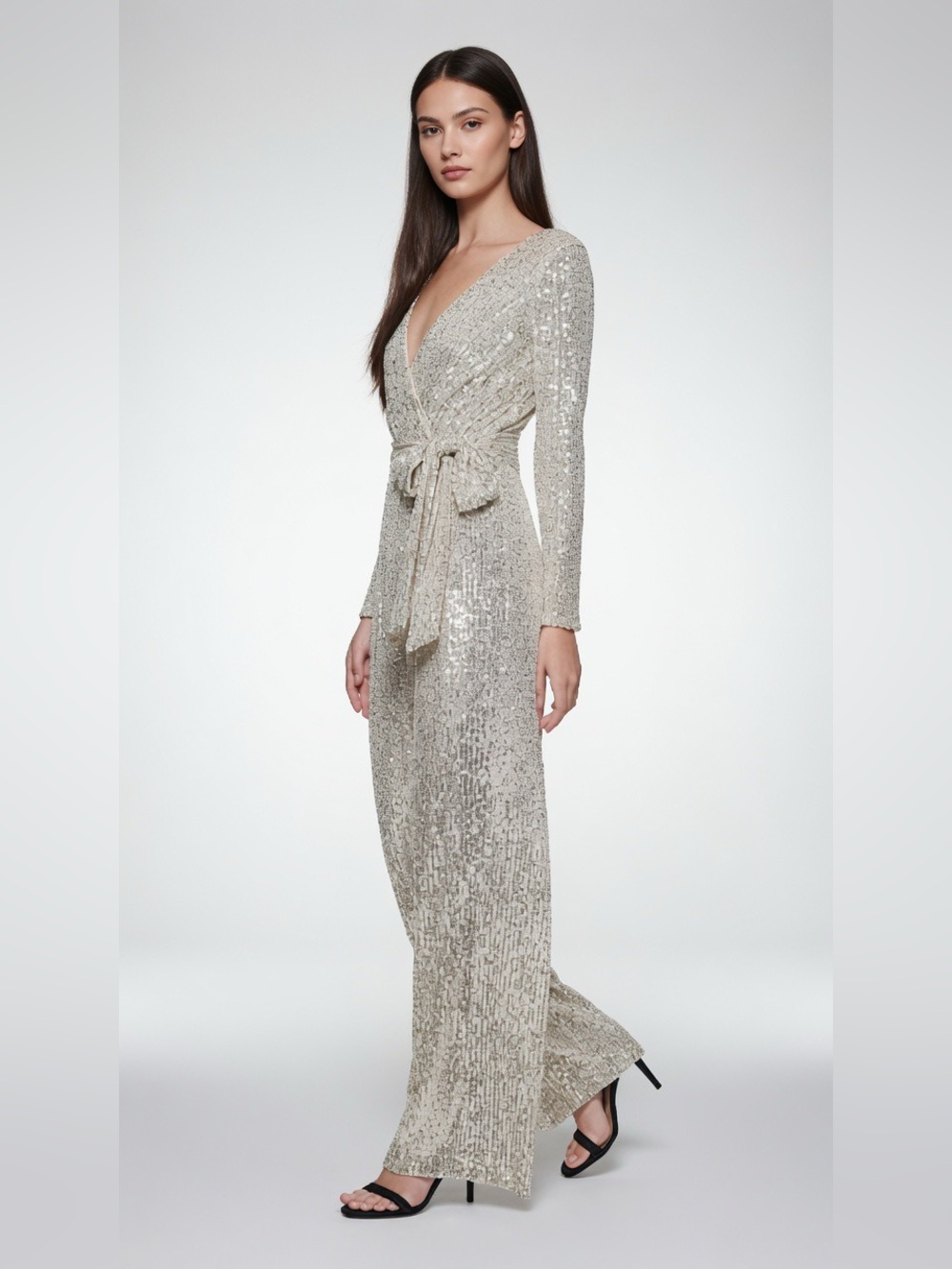 ✨ 🆕 Eliza J Sequin Belted Jumpsuit – Size 4✨
💫 Elegant | Sparkly | Event Ready